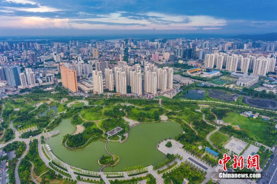 湖北襄阳智能科技引领未来，掀起智能浪潮发展热潮
