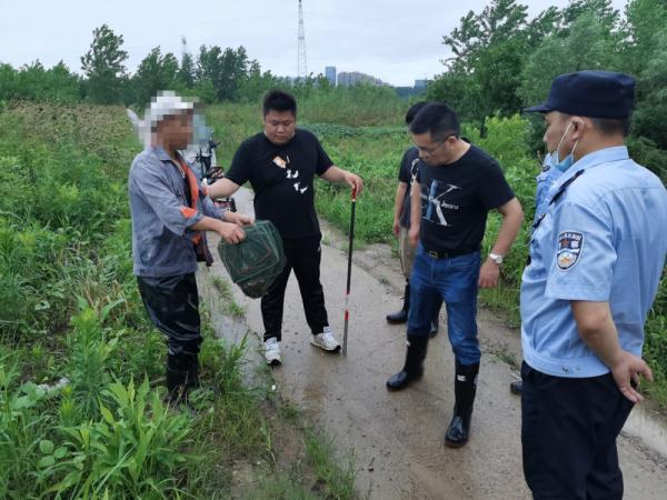 户外运动不是铤而走险，探寻真正的户外精神 —— 新华社报道