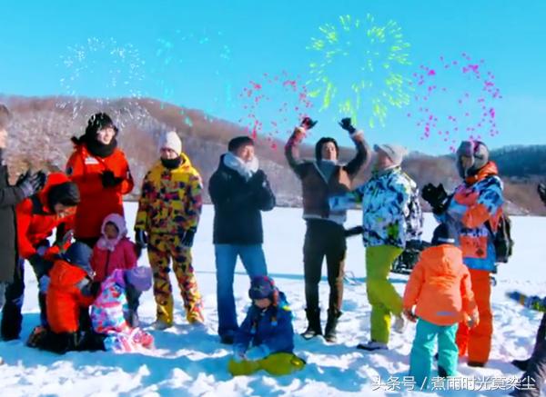 成龙电影票房破百亿，跟随成龙脚步的电影之旅指南