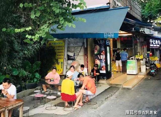 特色小店隐藏在小巷深处，最新地址一的宝藏魅力