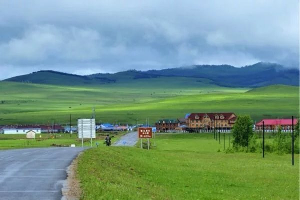 草牛社区最新地址，自然美景的梦幻探索之旅启动