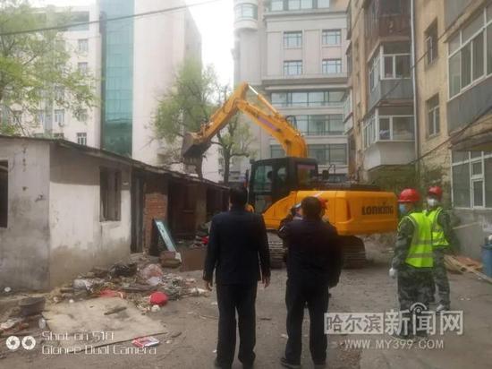 哈尔滨最新违建拆除,哈尔滨最新违建拆除，科技重塑城市风貌，体验前沿的拆除之旅