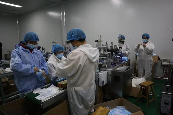 河间最新肺炎，逆境中的学习与成长之光