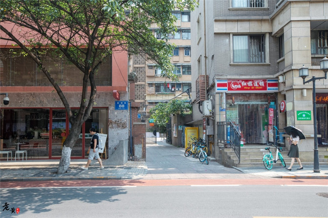 长葛滨海町畔最新房价揭秘，小巷中的意外惊喜